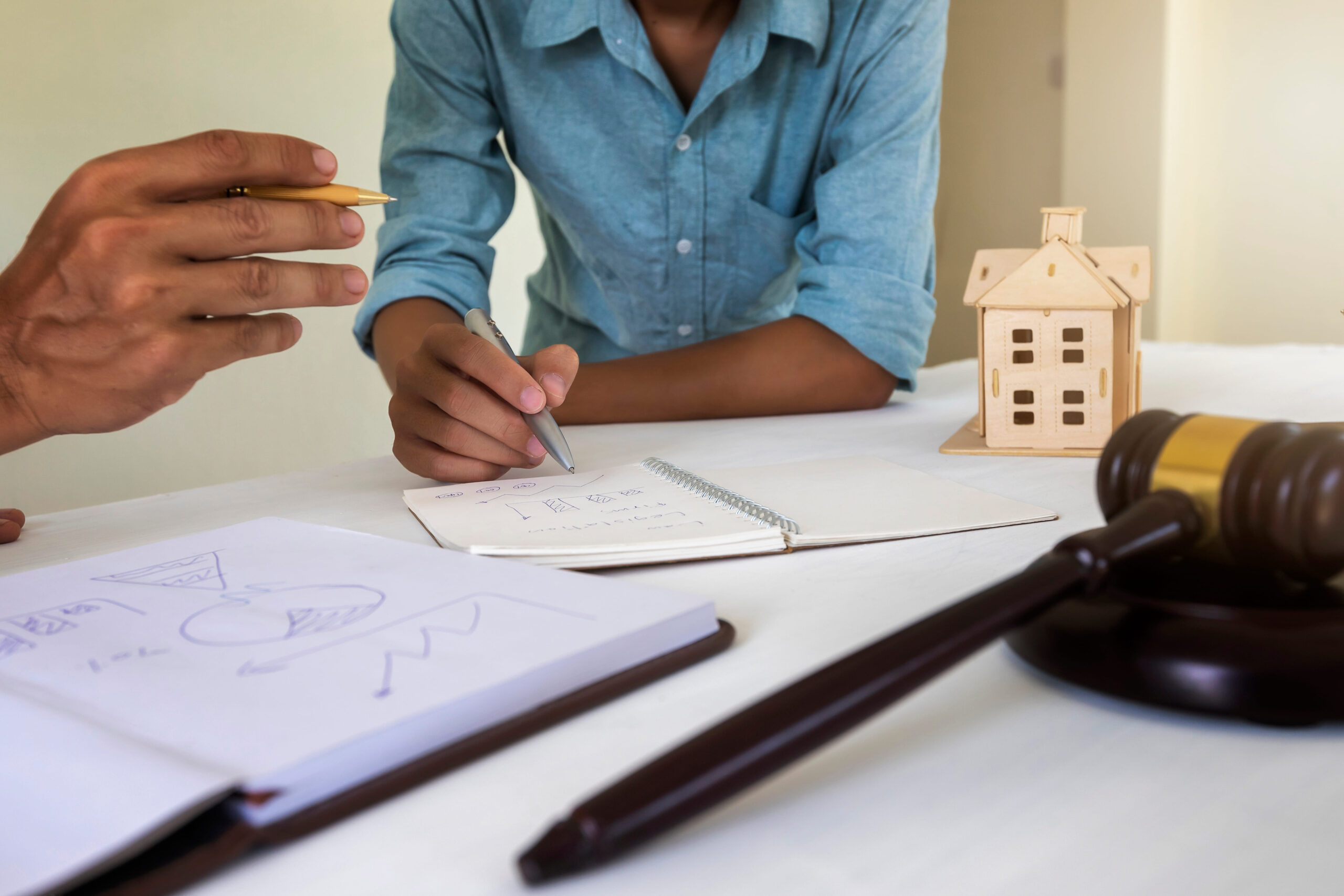 Processo trabalhista em condomínio - maiores riscos e procedimento adequado do síndico